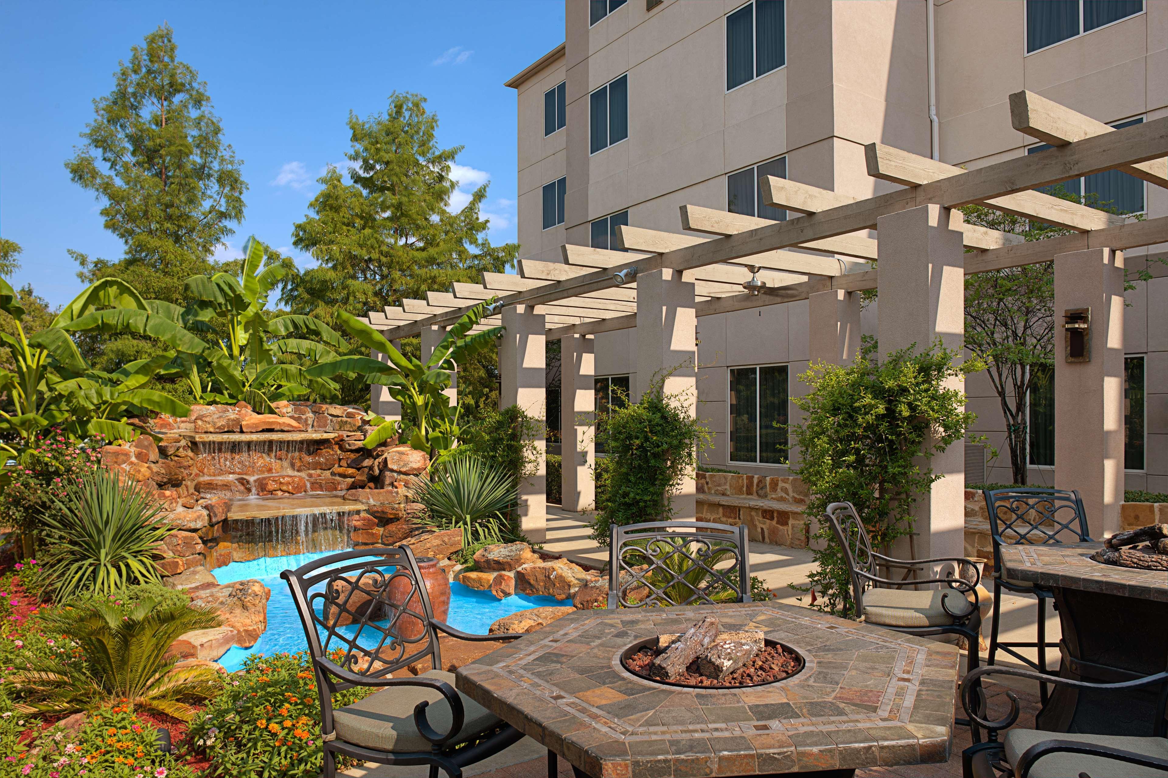 Hilton Garden Inn Dfw Airport South Irving Extérieur photo