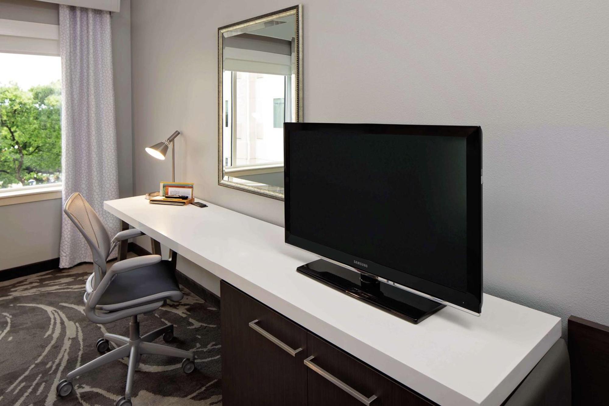 Hilton Garden Inn Dfw Airport South Irving Extérieur photo